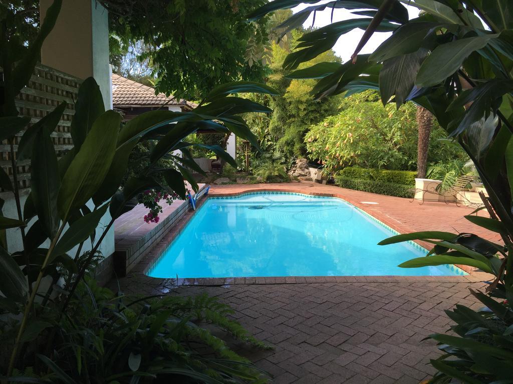 The White Manor Bed & Breakfast เคปทาวน์ ภายนอก รูปภาพ