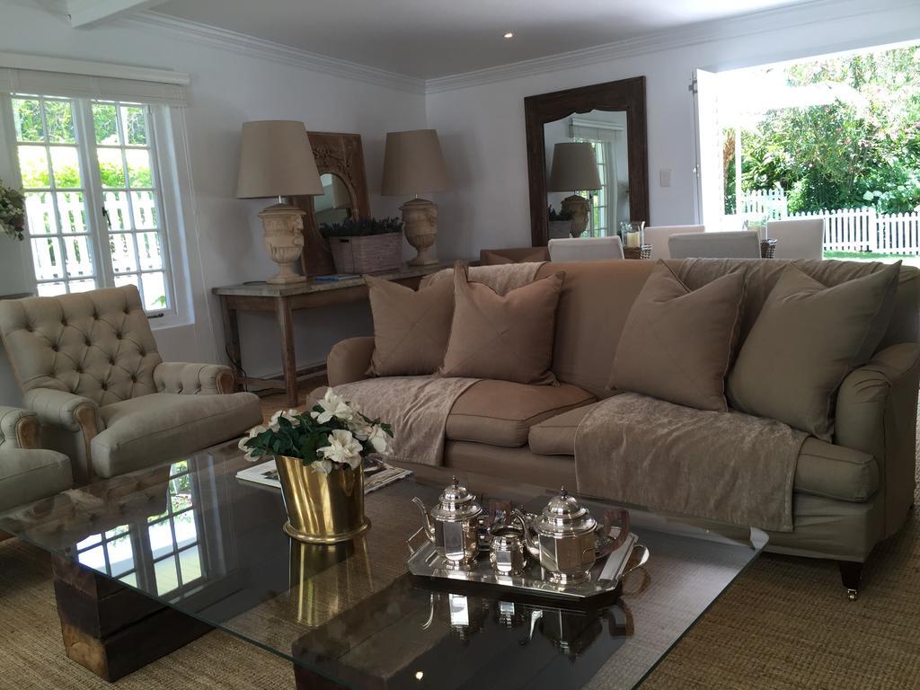 The White Manor Bed & Breakfast เคปทาวน์ ห้อง รูปภาพ