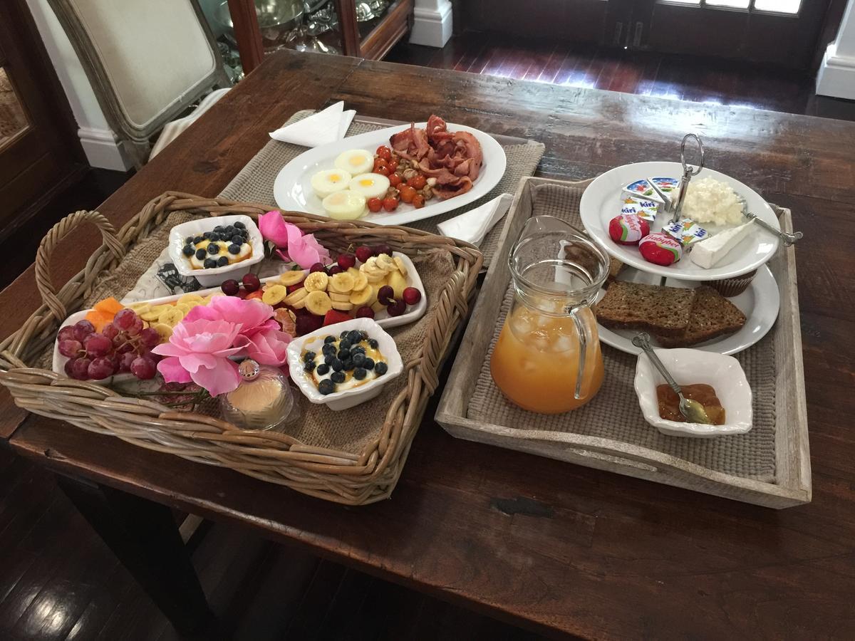 The White Manor Bed & Breakfast เคปทาวน์ ภายนอก รูปภาพ